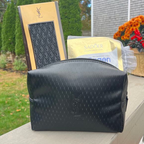 YSL YVES SAINT LAURENT Cosmetic Case, Travel, Makeup or Toiletry, UNISEX + Socks - Picture 11 of 15